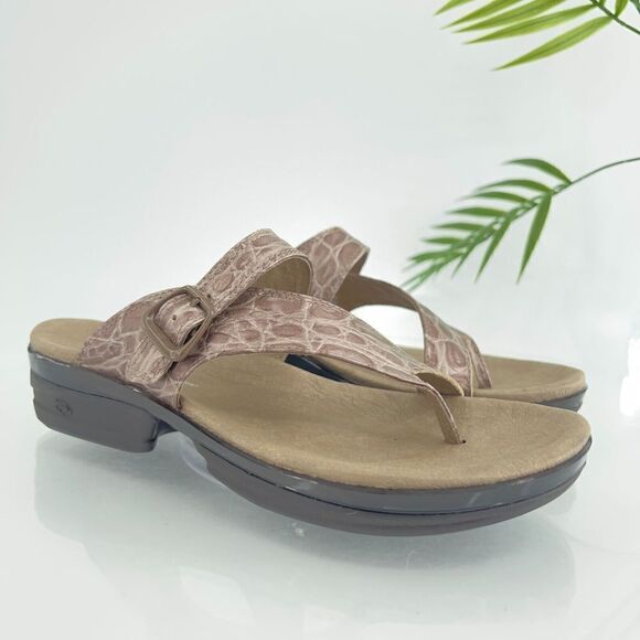 Aravon Quinn Sandals Women's Size 7 Brown Leather Thong Strap Sandal Comfy Croc - Picture 15 of 16